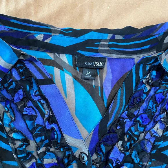 East 5th Woman NWOT Gorgeous sheer summer blouse size 3X Retail $35 - Picture 2 of 6